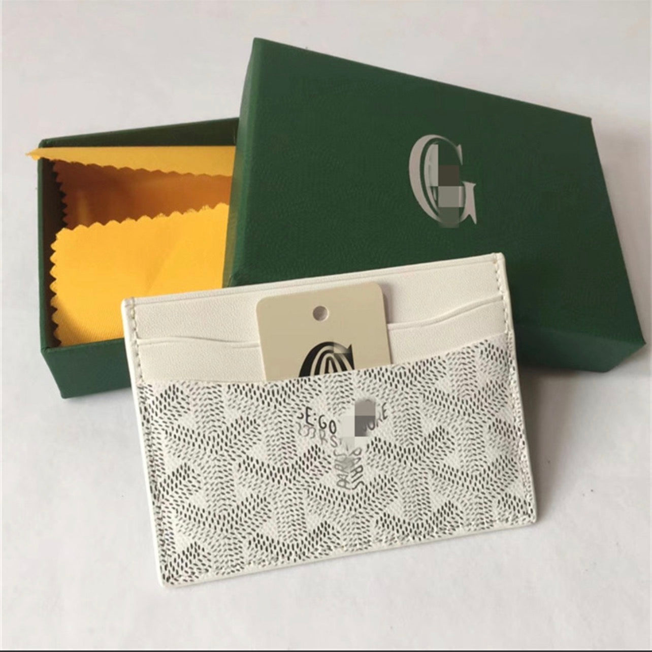 G0yard cardholders